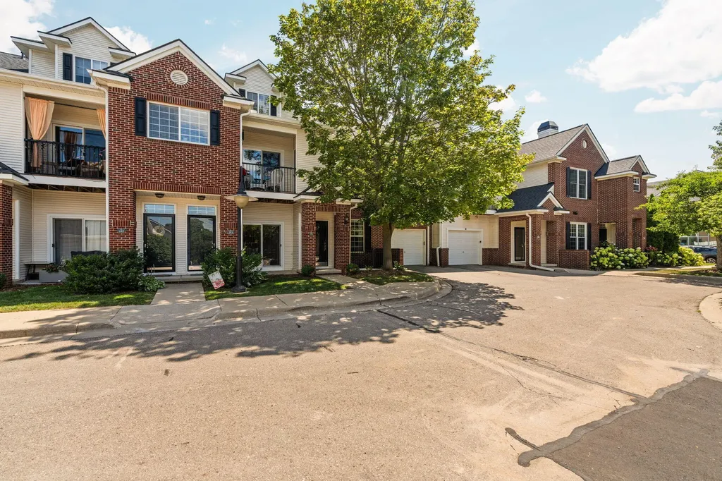 273 Scio Village Court Scio Township MI 48103