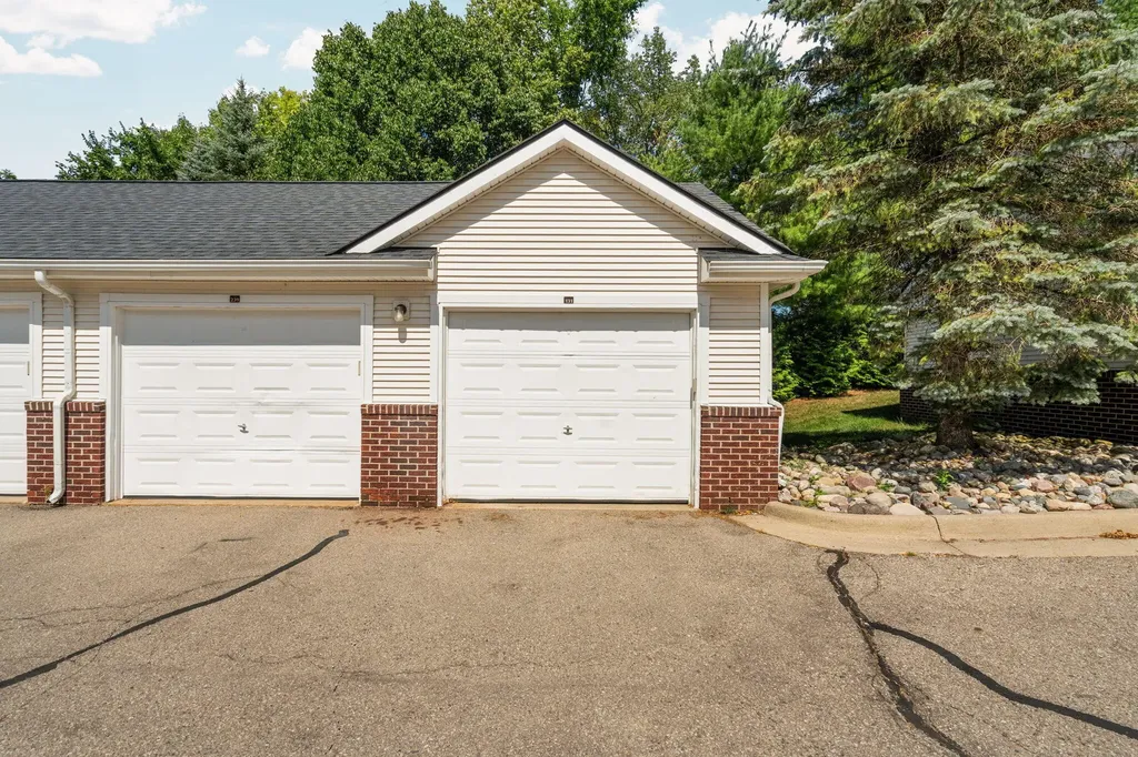 273 Scio Village Court Scio Township MI 48103
