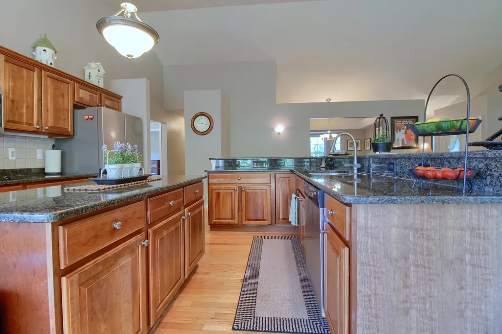 6794 N Meadows Pass Webster Township MI 48130
