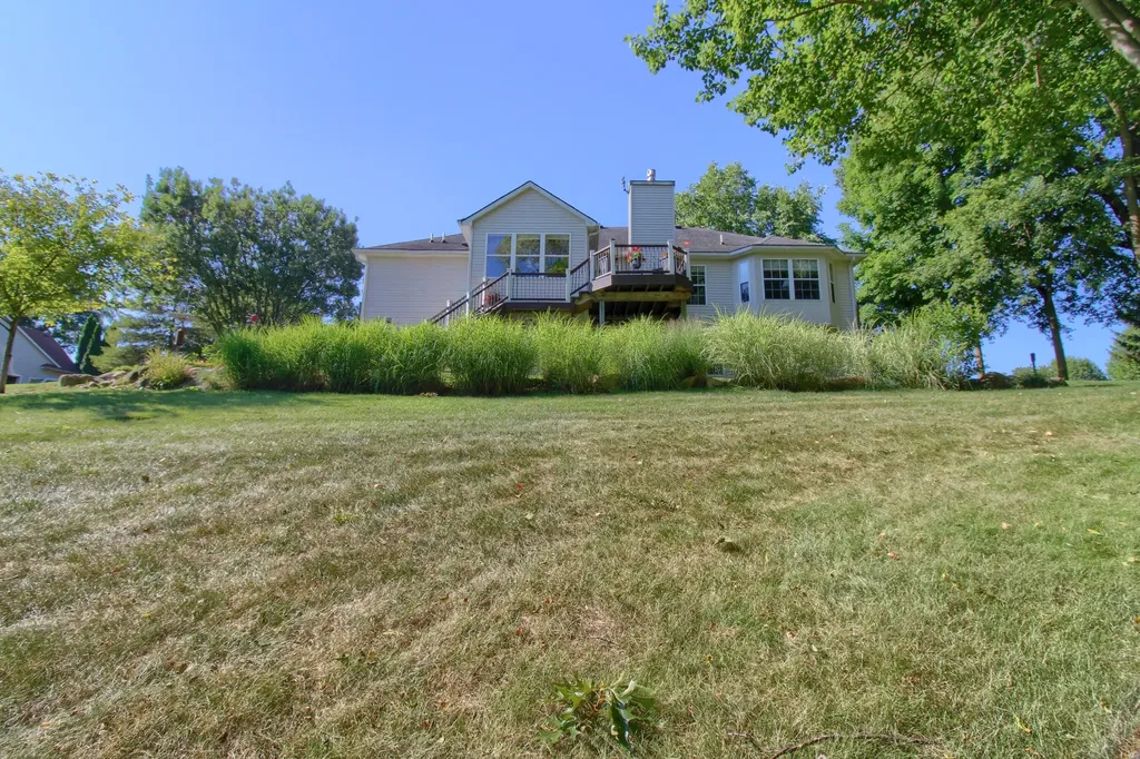 6794 N Meadows Pass Webster Township MI 48130
