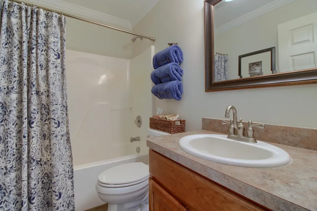 6794 N Meadows Pass Webster Township MI 48130