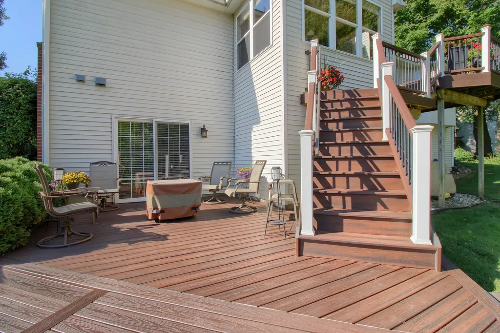 6794 N Meadows Pass Webster Township MI 48130