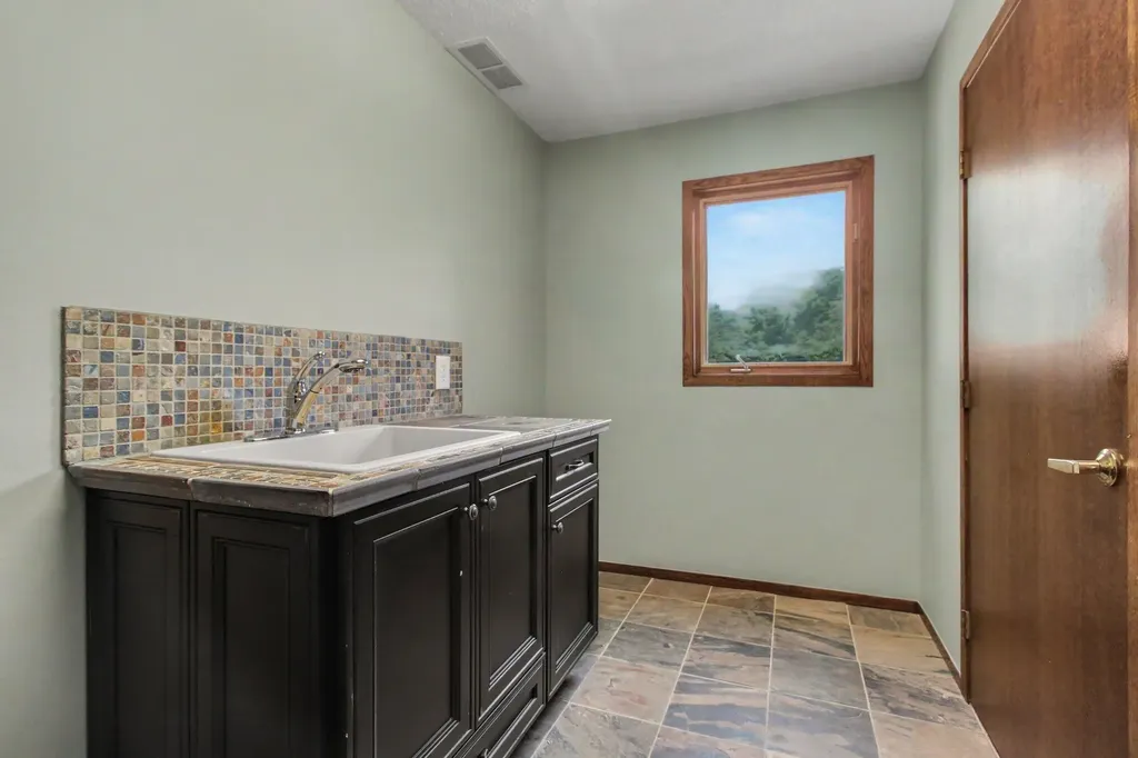 4837 Starak Lane Scio Township MI 48105