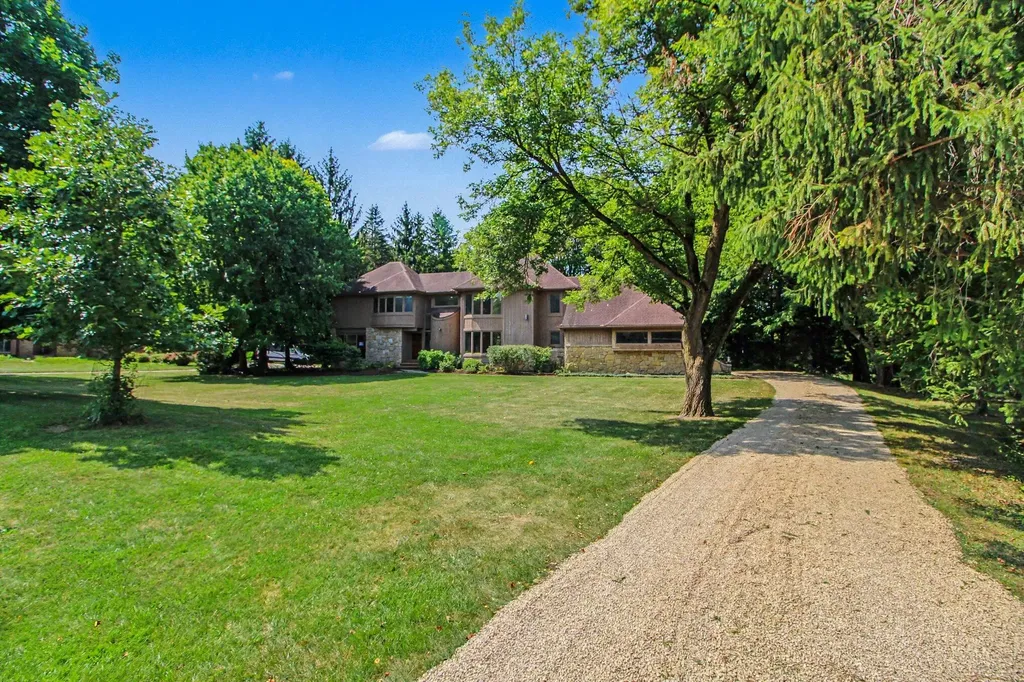 4837 Starak Lane Scio Township MI 48105