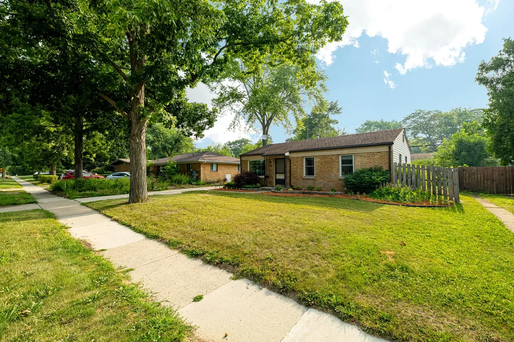 1036 N Maple Road Ann Arbor City MI 48103