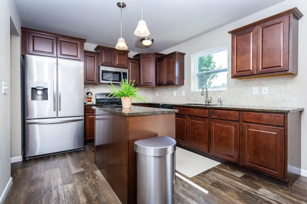 635 Rockway Drive Linden City MI 48451