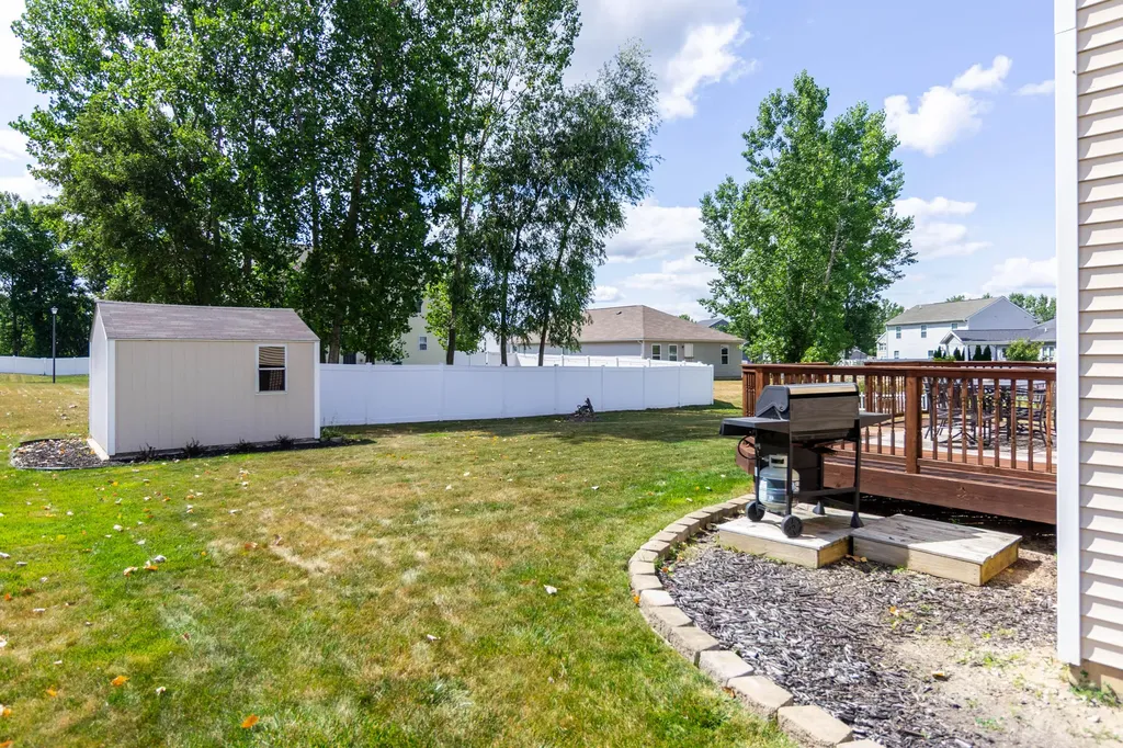 635 Rockway Drive Linden City MI 48451