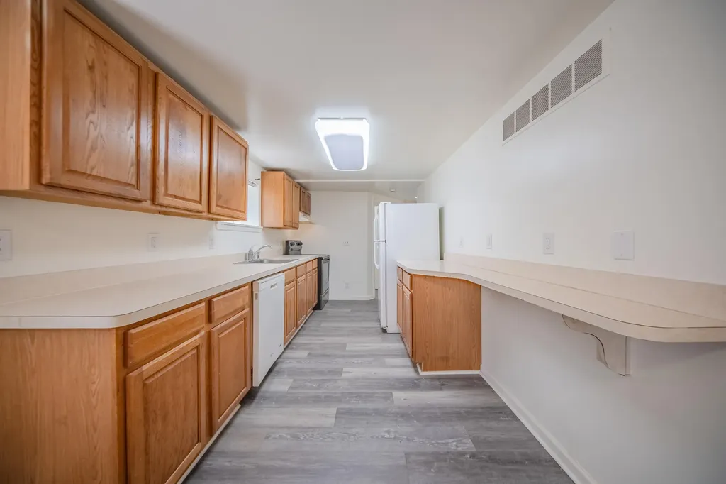 2472 Hawks Road Pittsfield Charter Township MI 48108