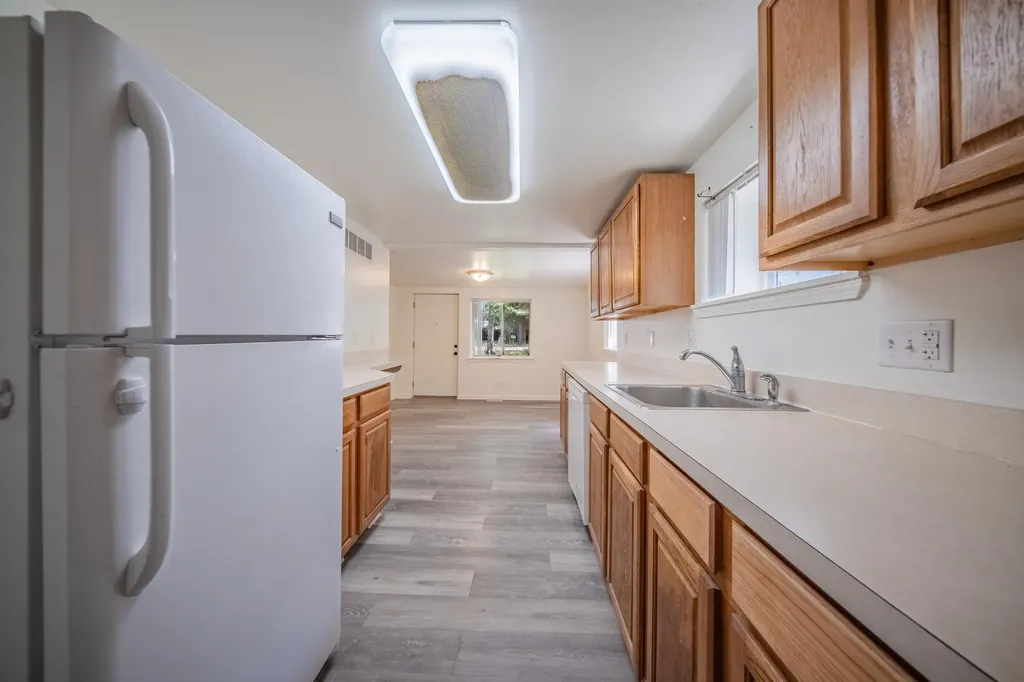 2472 Hawks Road Pittsfield Charter Township MI 48108