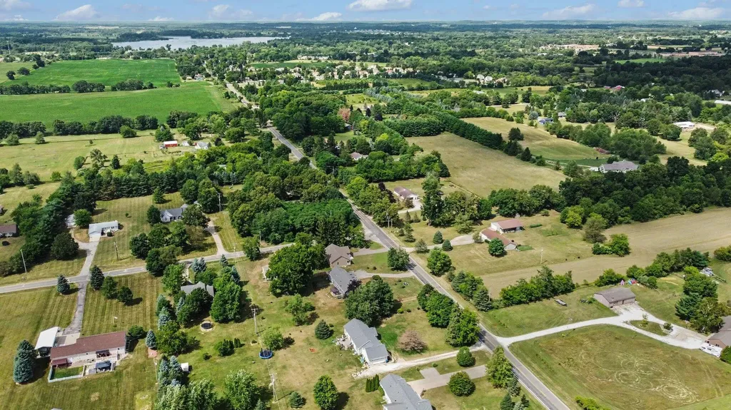 2010 Wolf Lake Road Grass Lake Charter Township MI 49240