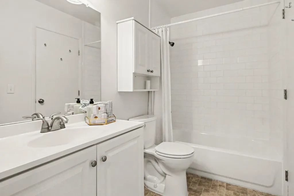 2126 Winewood Avenue Ann Arbor City MI 48103