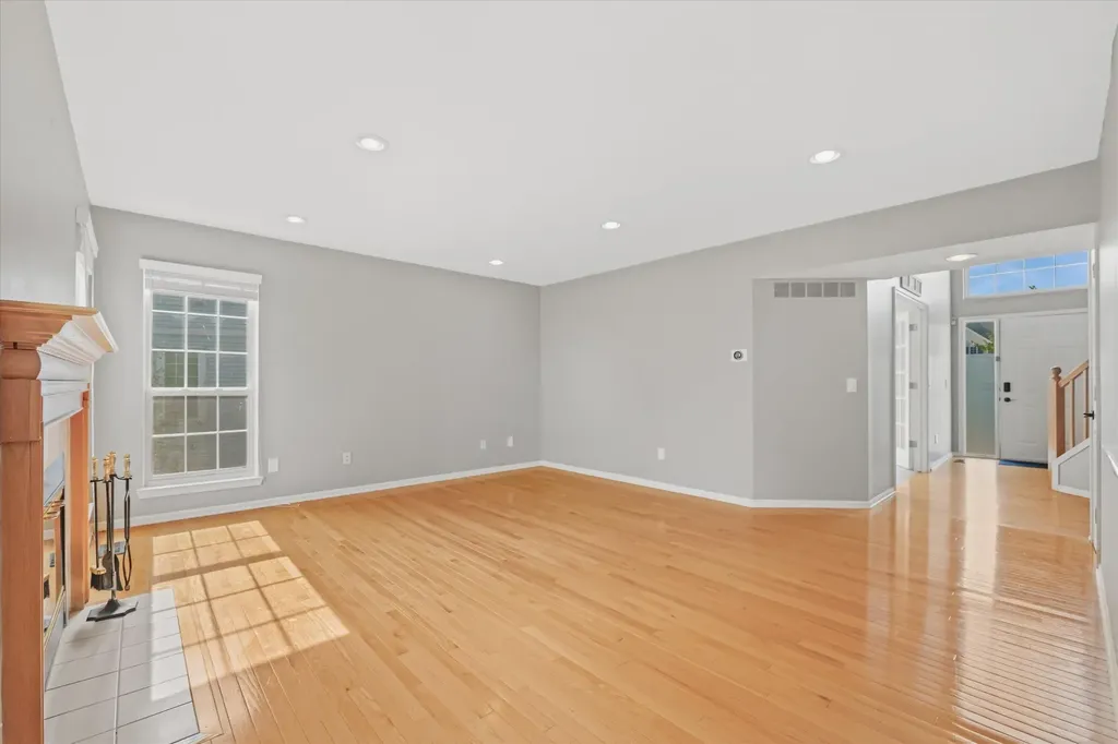 2793 Green Valley Drive Pittsfield Charter Township MI 48103