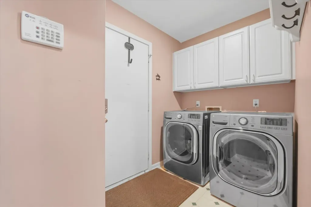 2793 Green Valley Drive Pittsfield Charter Township MI 48103