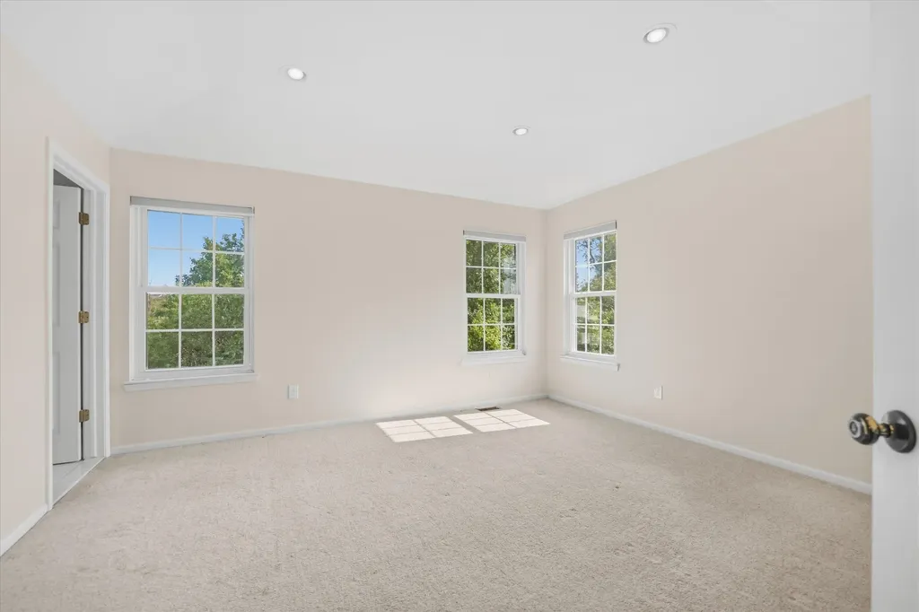 2793 Green Valley Drive Pittsfield Charter Township MI 48103