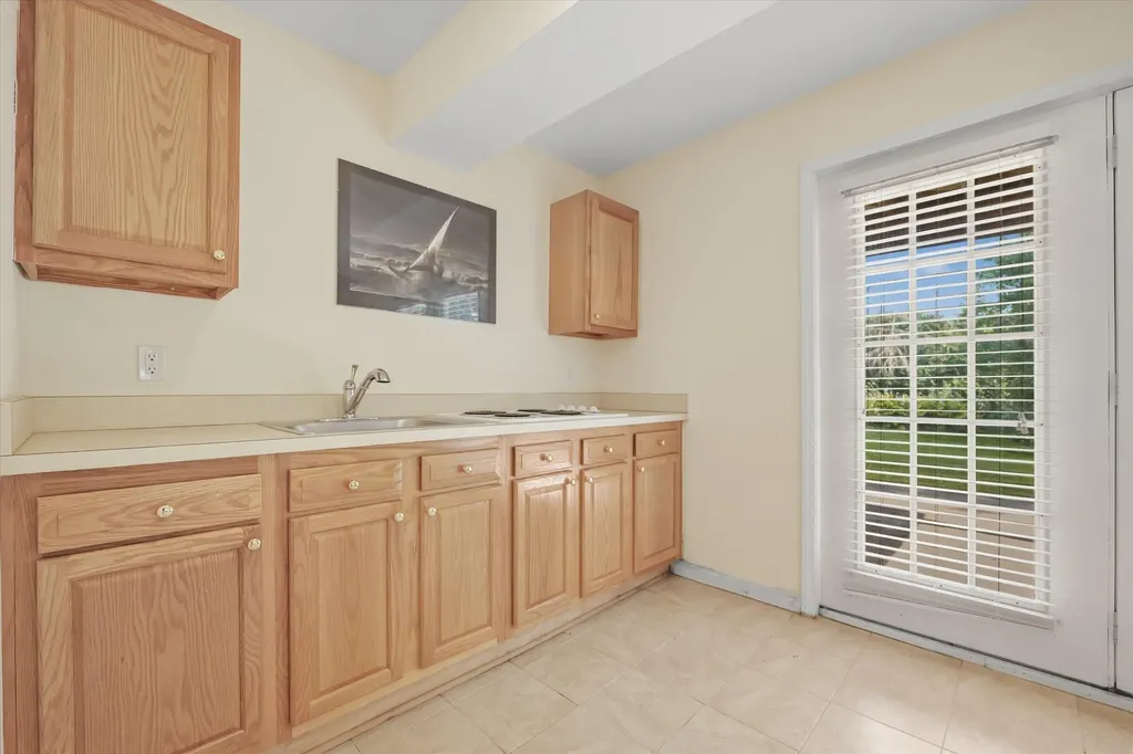 2793 Green Valley Drive Pittsfield Charter Township MI 48103
