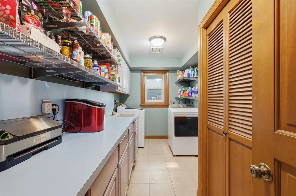 9757 Kaiser Road Bridgewater Township MI 48176