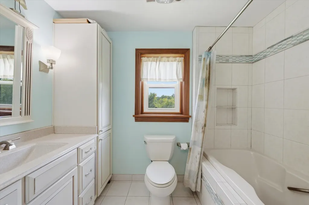 9757 Kaiser Road Bridgewater Township MI 48176