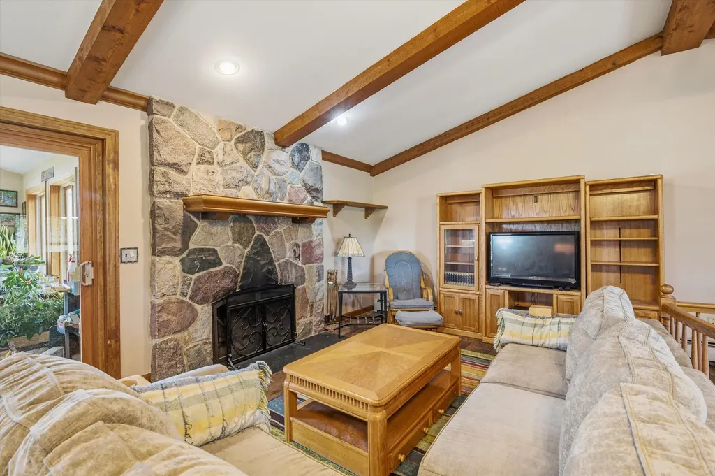 9757 Kaiser Road Bridgewater Township MI 48176