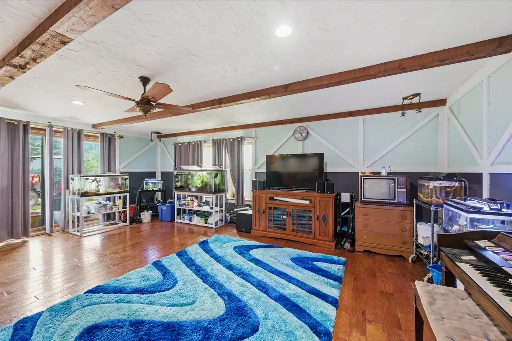 9757 Kaiser Road Bridgewater Township MI 48176