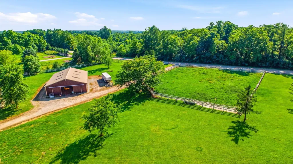 9757 Kaiser Road Bridgewater Township MI 48176