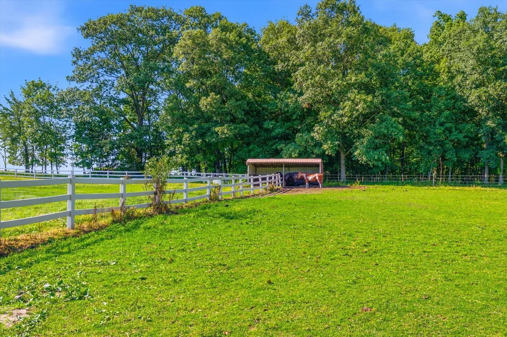 9757 Kaiser Road Bridgewater Township MI 48176