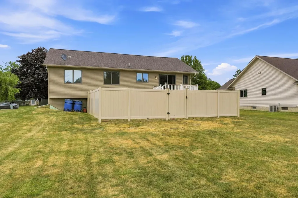 6108 Thorncliff Drive Swartz Creek City MI 48473