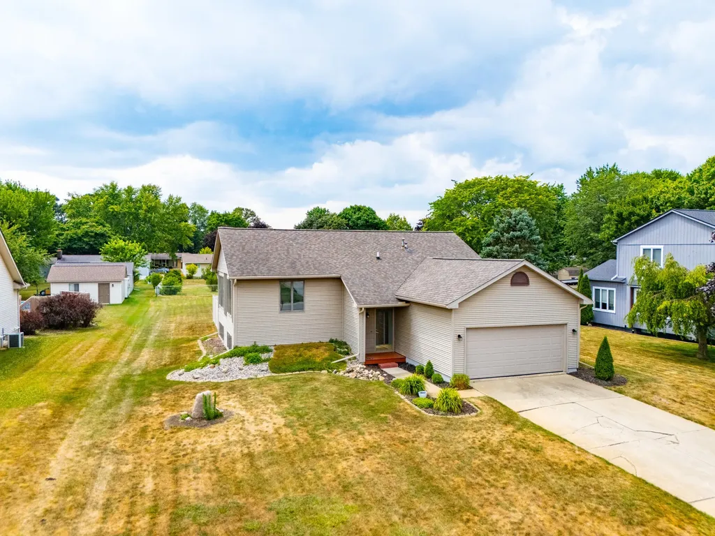 6108 Thorncliff Drive Swartz Creek City MI 48473