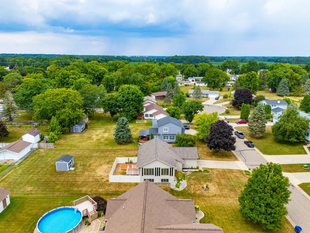 6108 Thorncliff Drive Swartz Creek City MI 48473