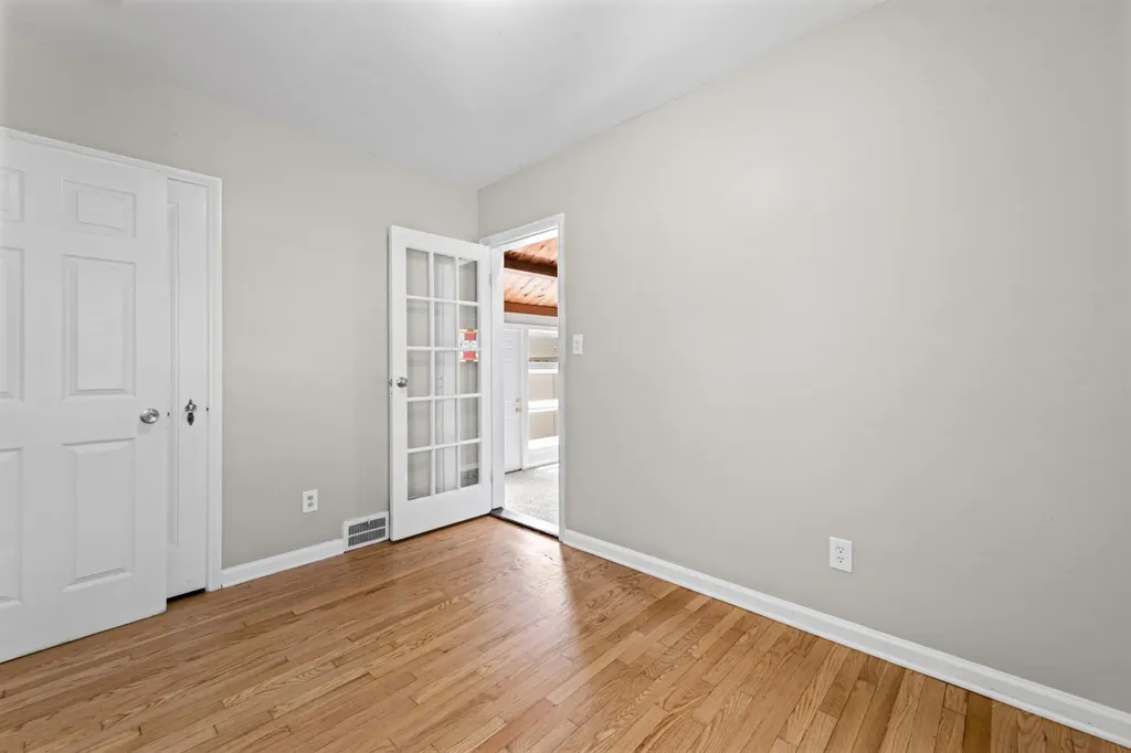 555 N Martha Street Dearborn City MI 48128