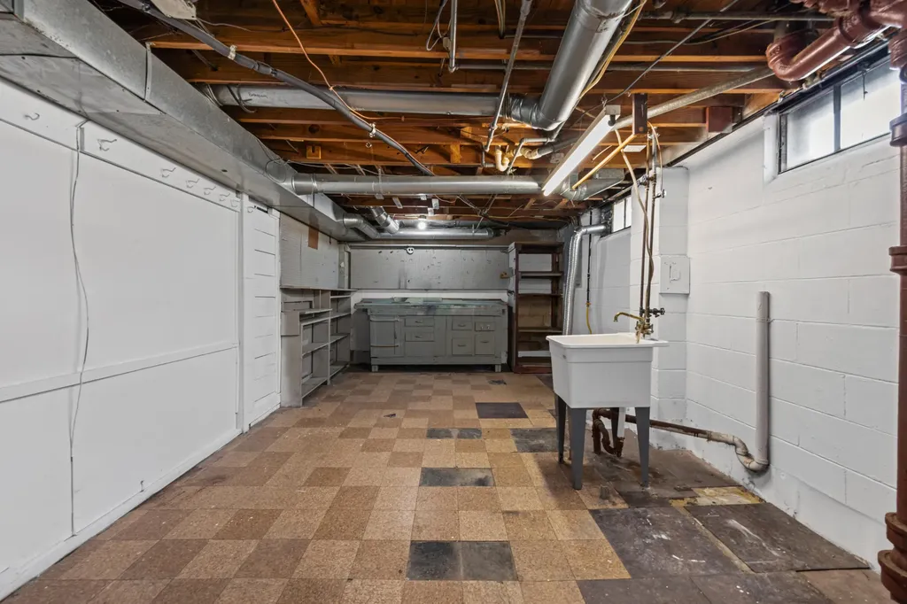 555 N Martha Street Dearborn City MI 48128