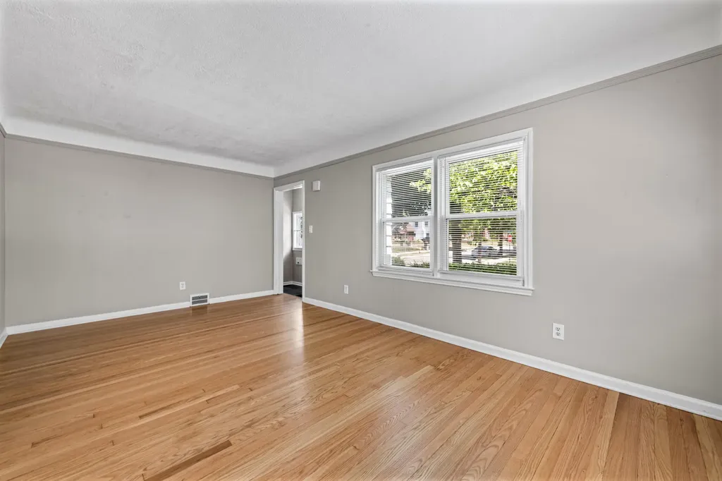 555 N Martha Street Dearborn City MI 48128
