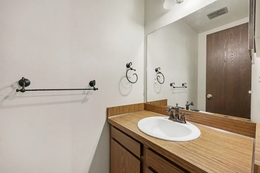 3422 Burbank Drive Ann Arbor City MI 48105