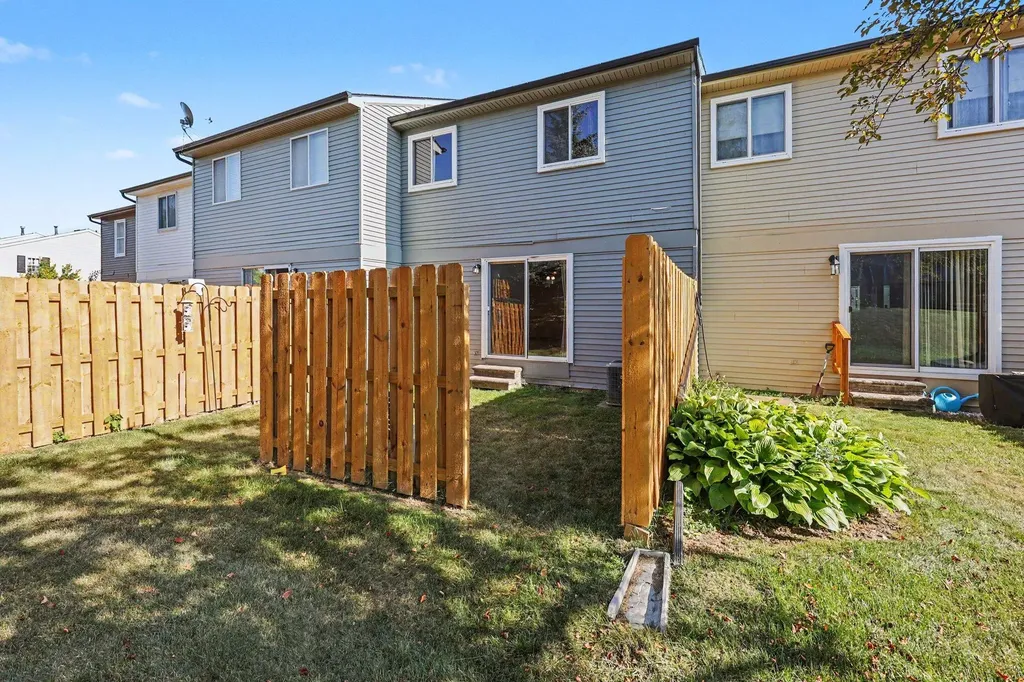 3422 Burbank Drive Ann Arbor City MI 48105