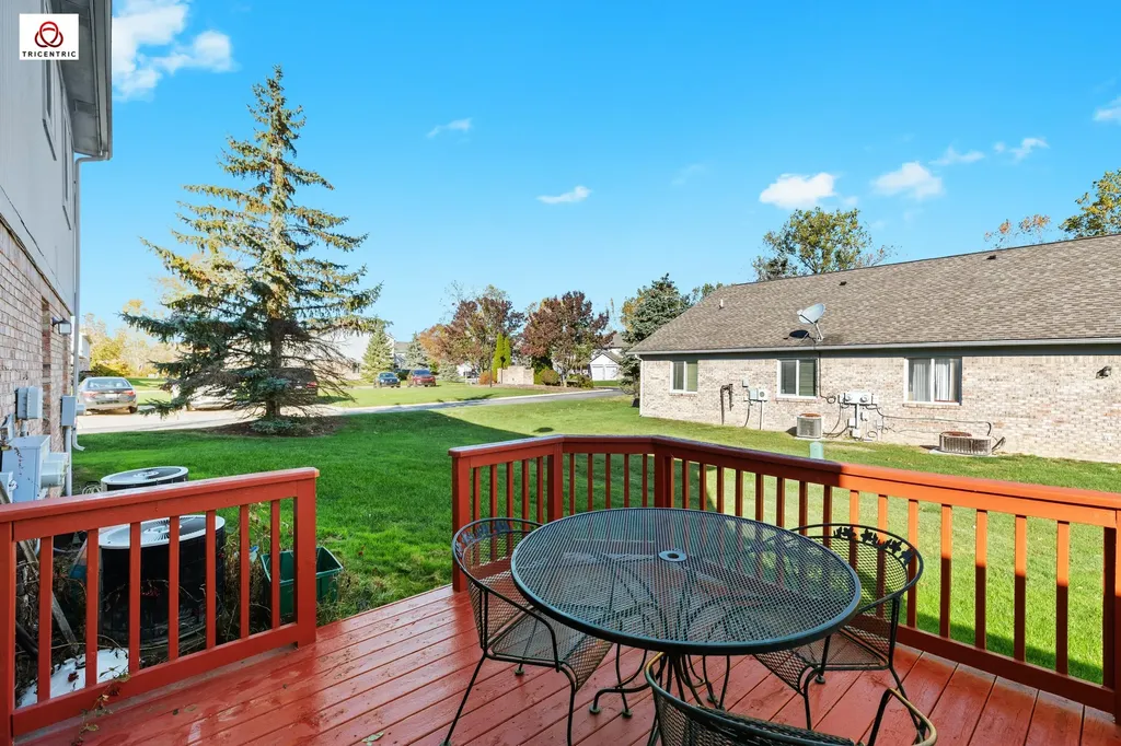 23348 Redman Court Brownstown Charter Township MI 48183