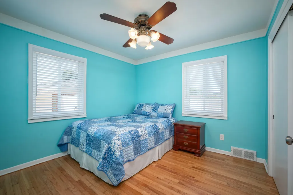 22225 Love Street St. Clair Shores City MI 48082