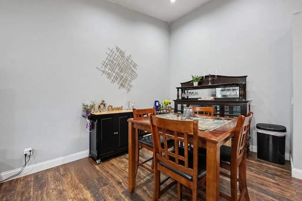 41325 Southwind Drive Canton Charter Township MI 48188