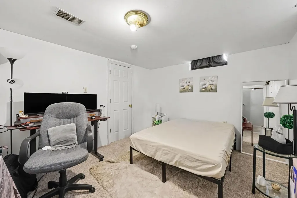 41325 Southwind Drive Canton Charter Township MI 48188