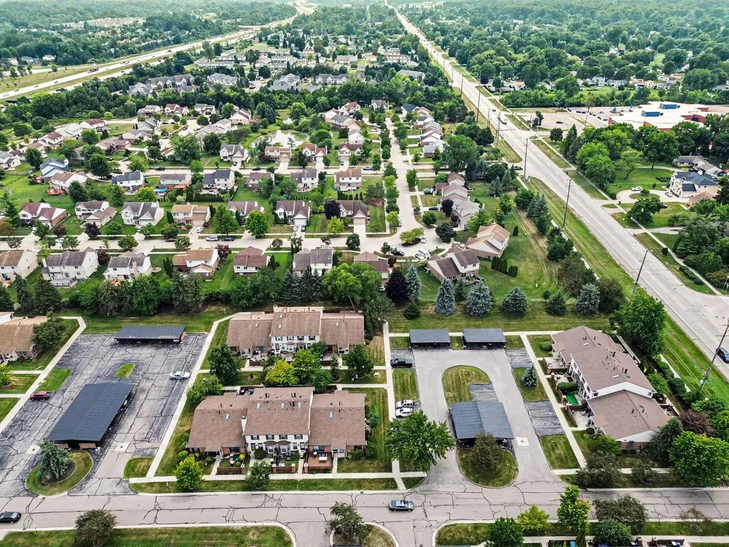 41325 Southwind Drive Canton Charter Township MI 48188