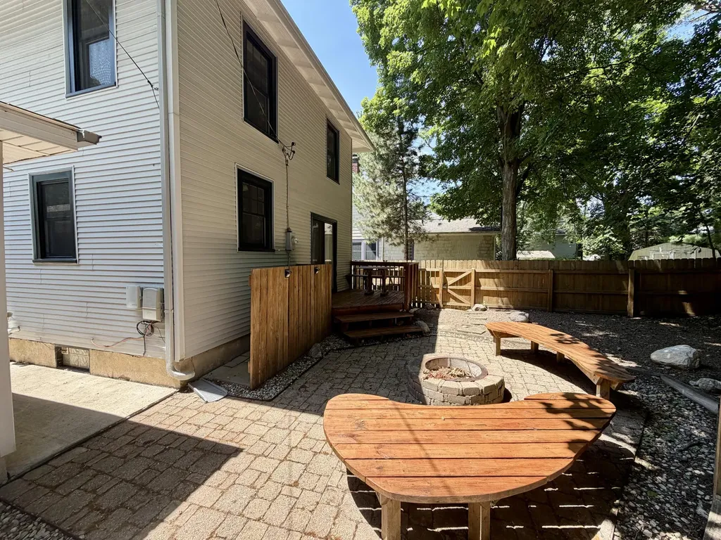 1201 Granger Avenue Ann Arbor City MI 48104