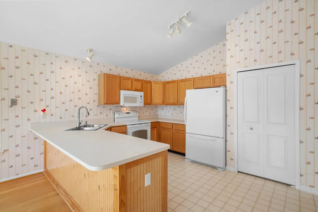 4562 Sycamore Drive Pittsfield Charter Township MI 48197