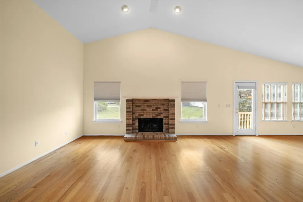 4562 Sycamore Drive Pittsfield Charter Township MI 48197