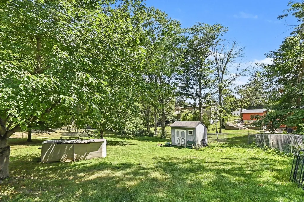 234 Trinity Circle Lansing City MI 48911