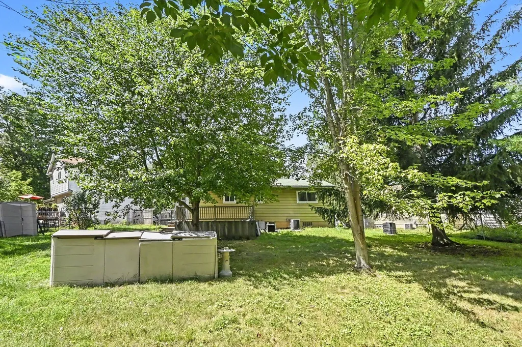 234 Trinity Circle Lansing City MI 48911