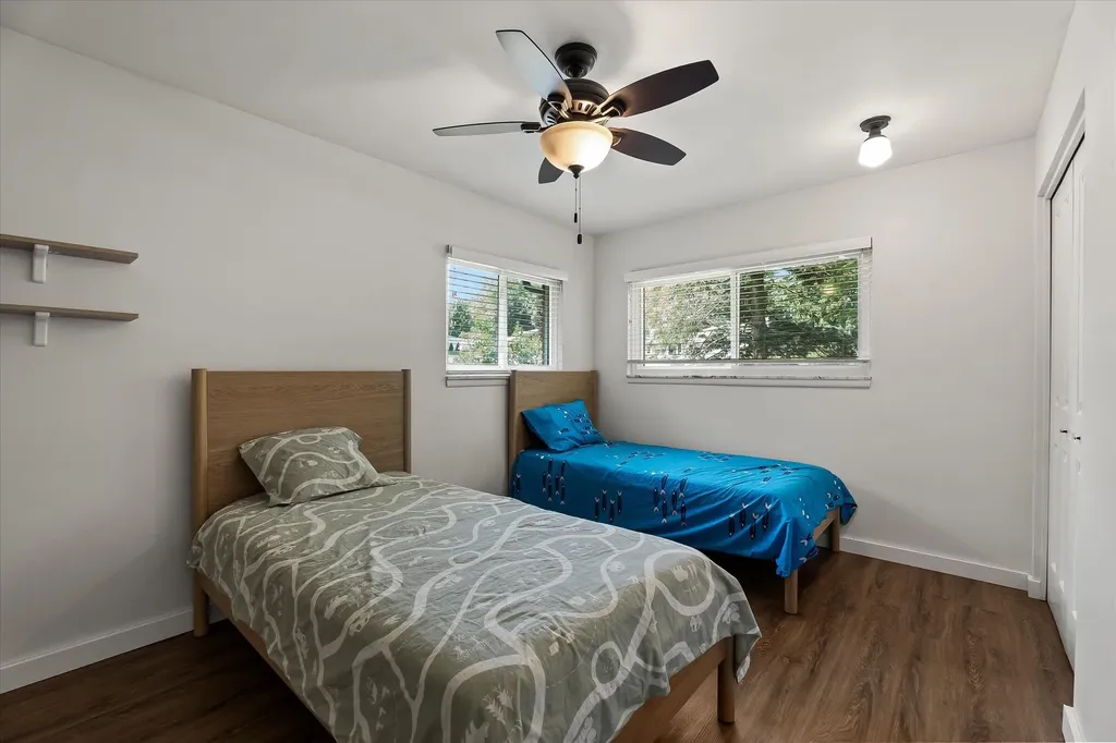 349 Nesbit Lane Rochester Hills City MI 48309