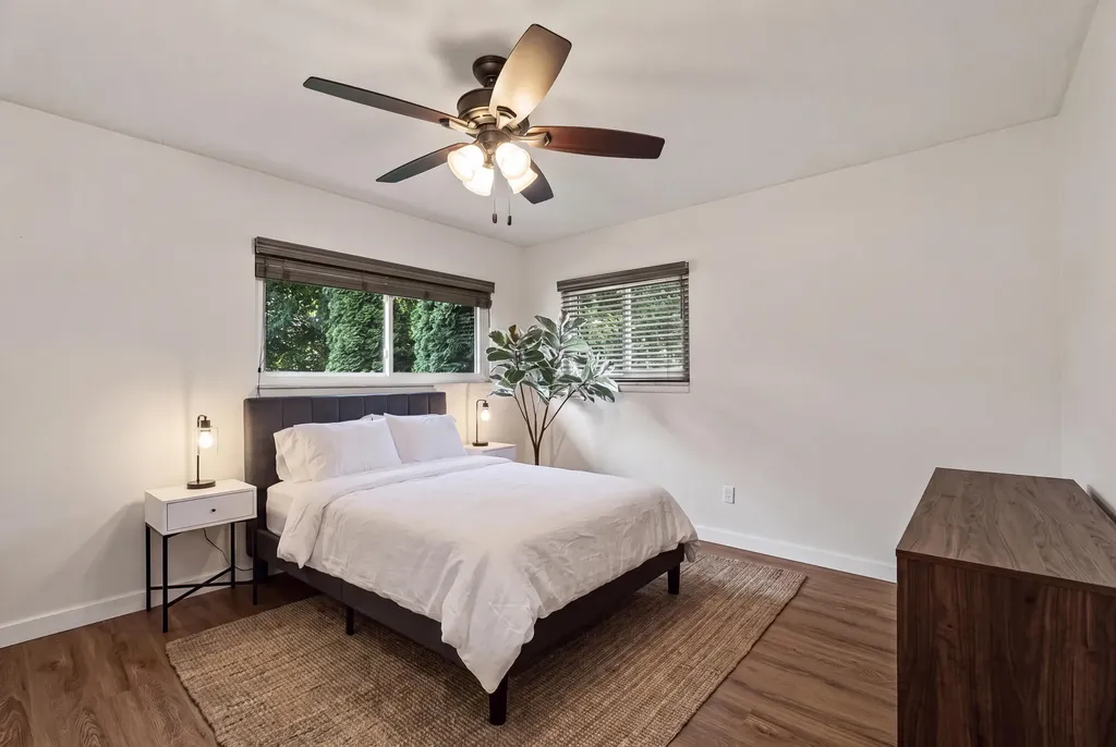 349 Nesbit Lane Rochester Hills City MI 48309