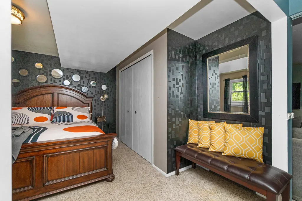 3950 Queen Oaks Drive Chelsea City MI 48118