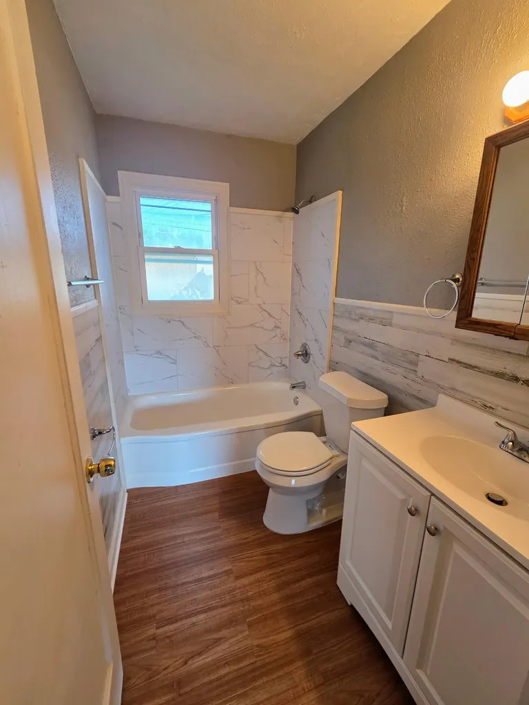 3892 18th Street Wyandotte City MI 48192