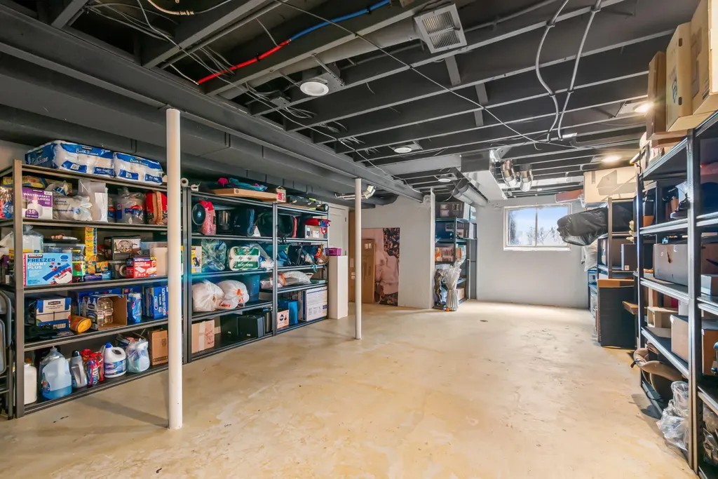 2217 Rhine Road Bloomfield Charter Township MI 48323