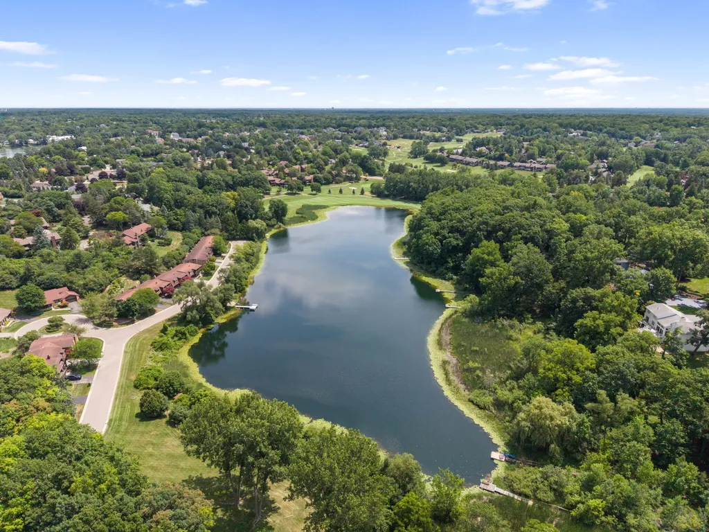 2217 Rhine Road Bloomfield Charter Township MI 48323