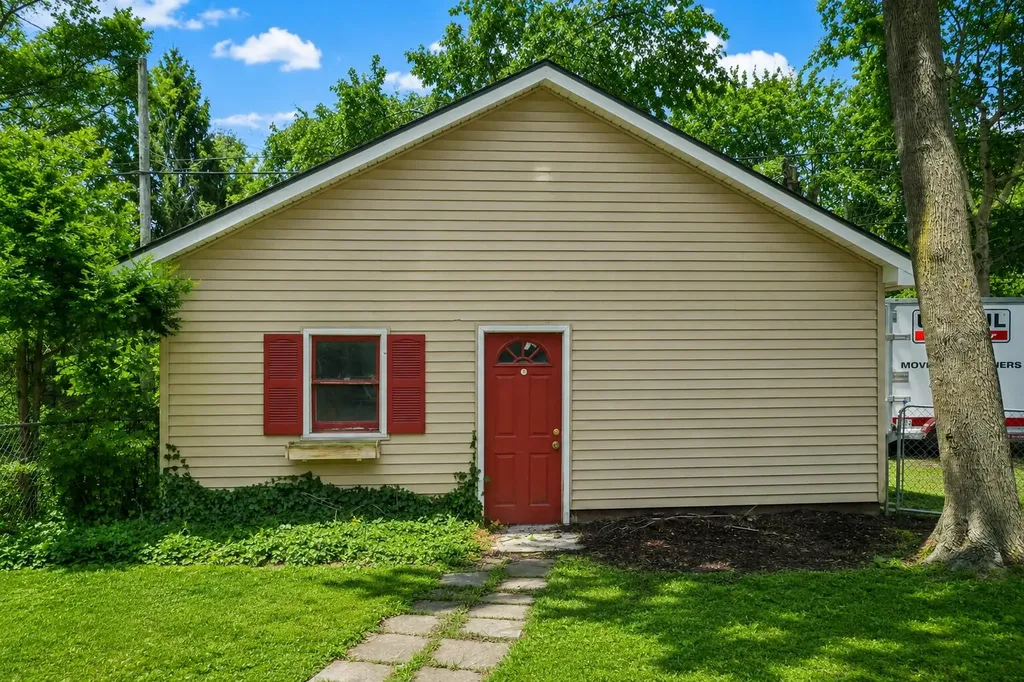 1954 Independence Boulevard Ann Arbor City MI 48104